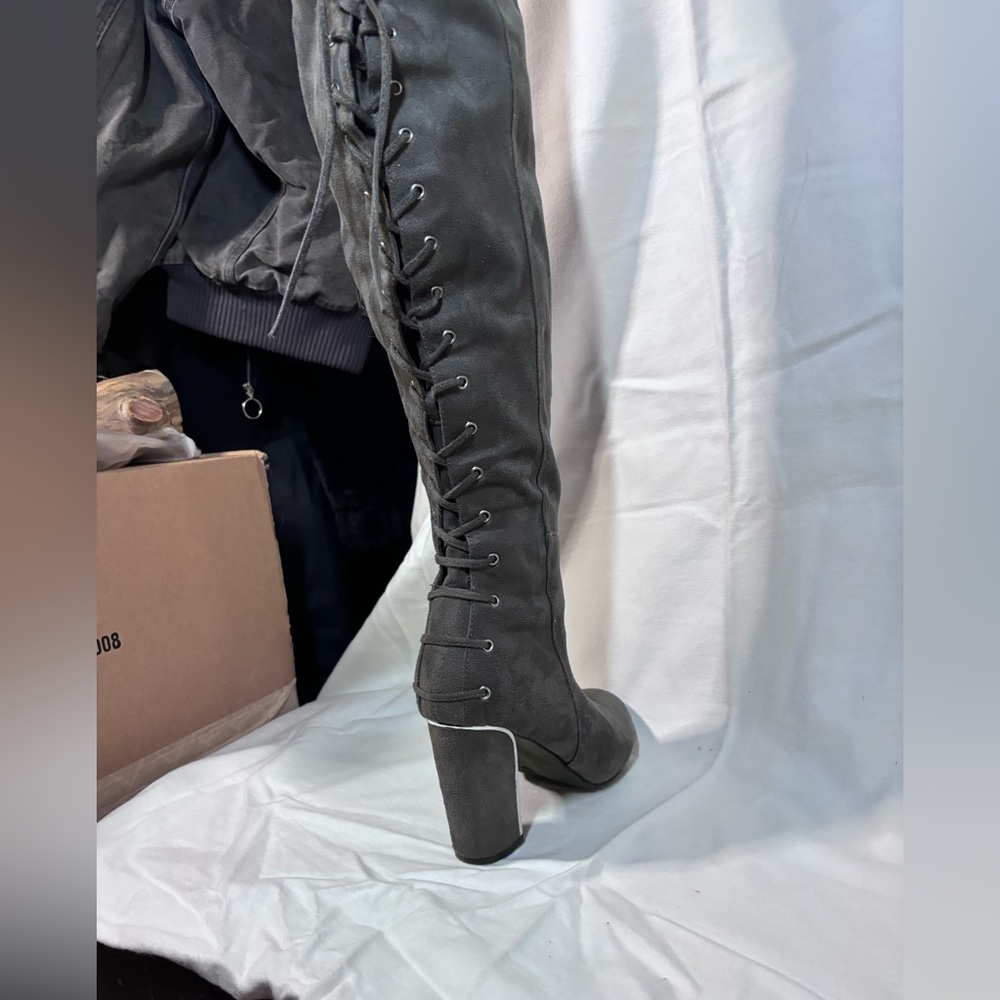Charlotte russe size7w over the knee, silver trimmed wide heel gray suede boots